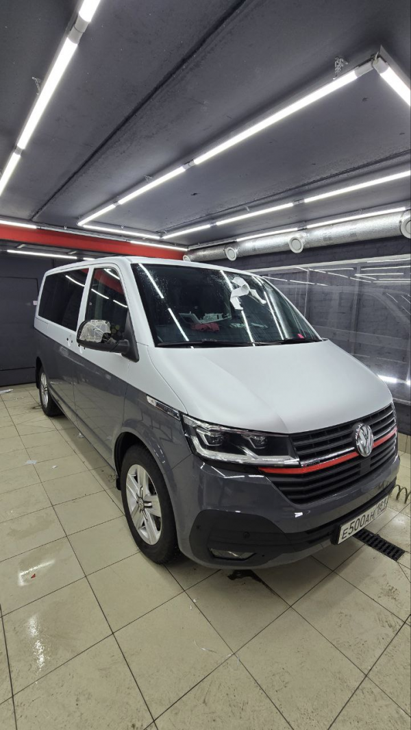 Смена цвета цветным полиуретаном volkswagen multivan
